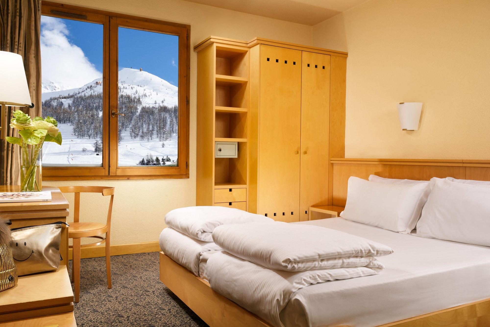 Hotel Uappala Sestriere Esterno foto