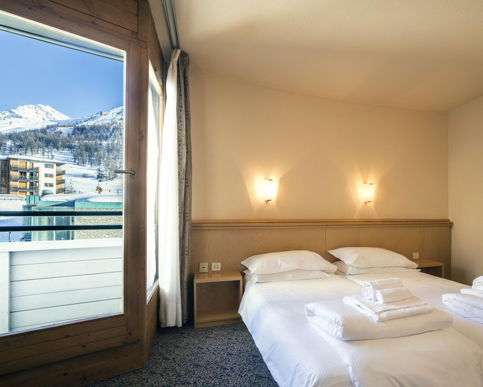 Hotel Uappala Sestriere Esterno foto