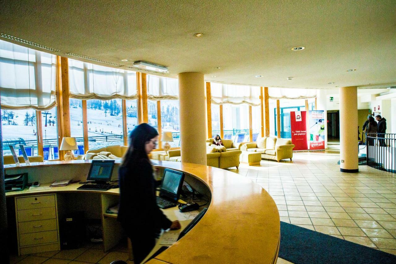 Hotel Uappala Sestriere Esterno foto